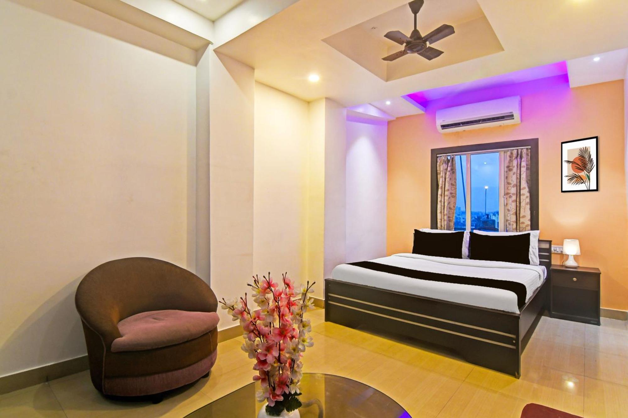 Super Hotel O Baguiati Nager Bazaar Екстериор снимка