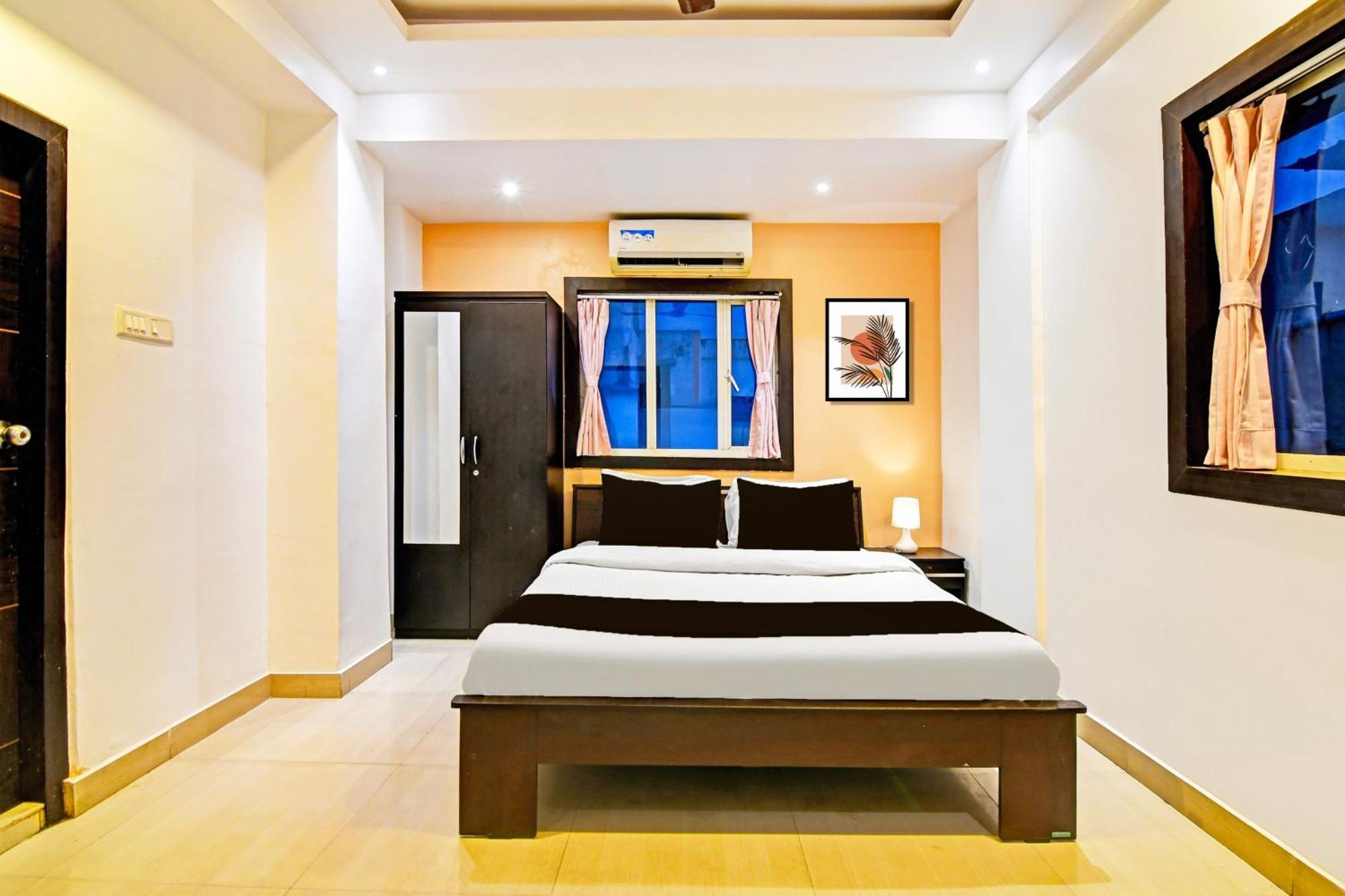 Super Hotel O Baguiati Nager Bazaar Екстериор снимка