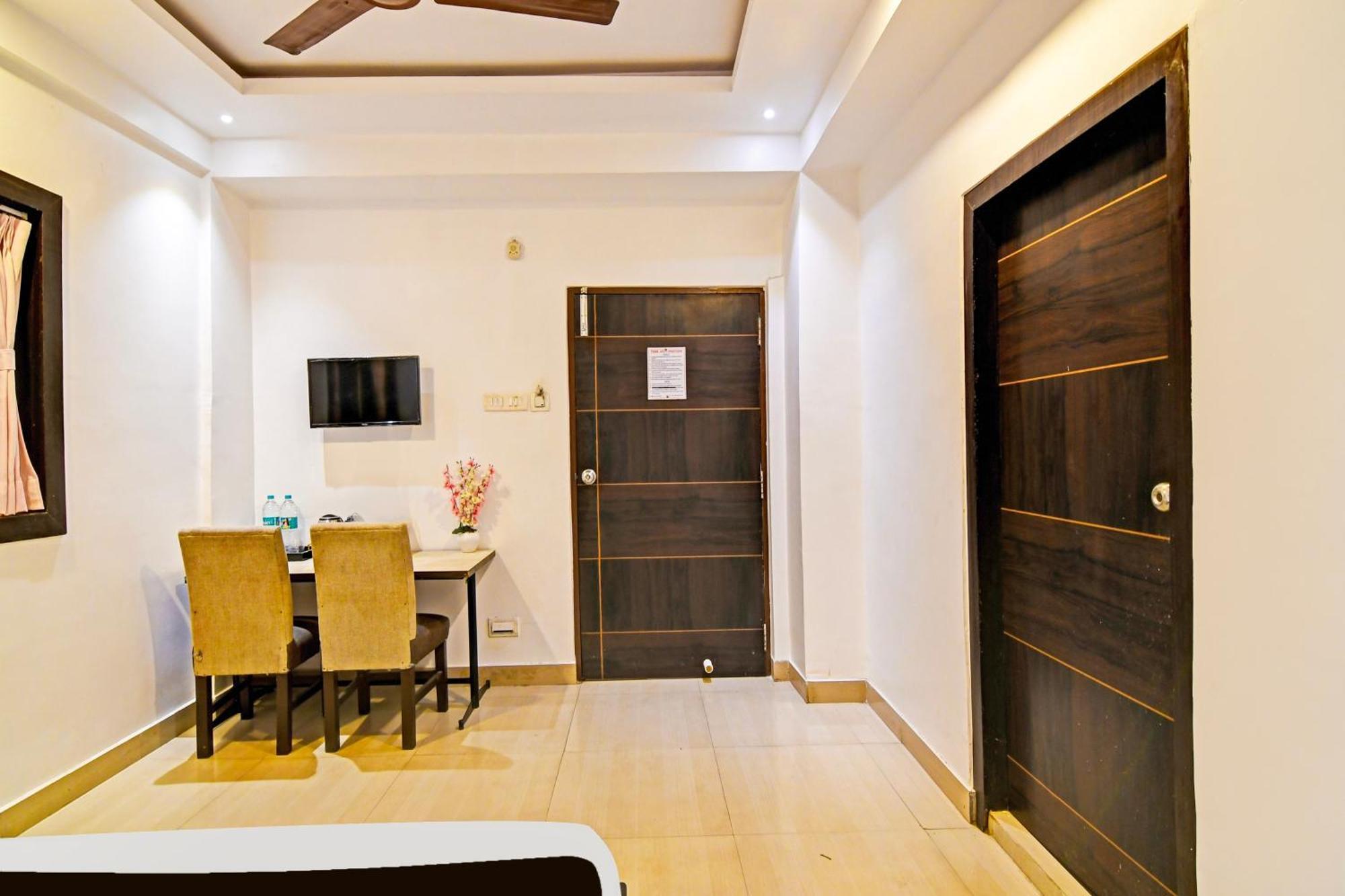 Super Hotel O Baguiati Nager Bazaar Екстериор снимка