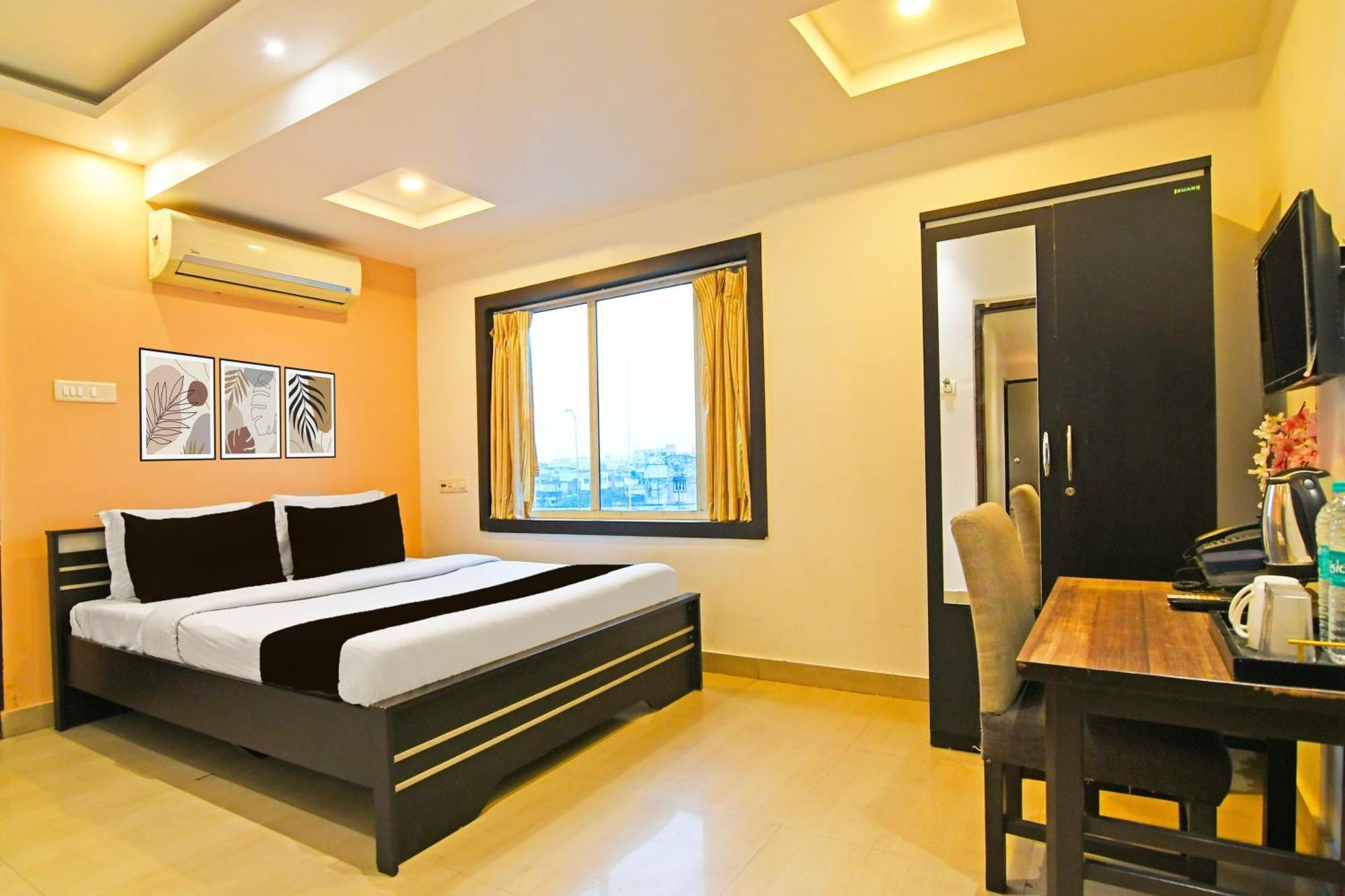Super Hotel O Baguiati Nager Bazaar Екстериор снимка